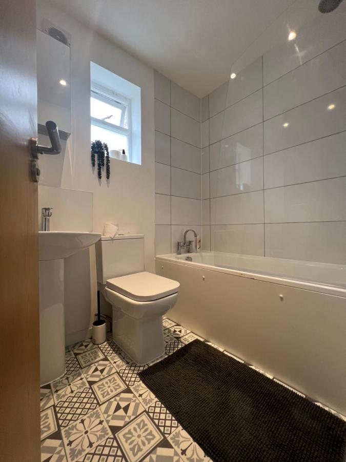 Lovely 2-Bedroom Victorian Flats Londyn Zewnętrze zdjęcie
